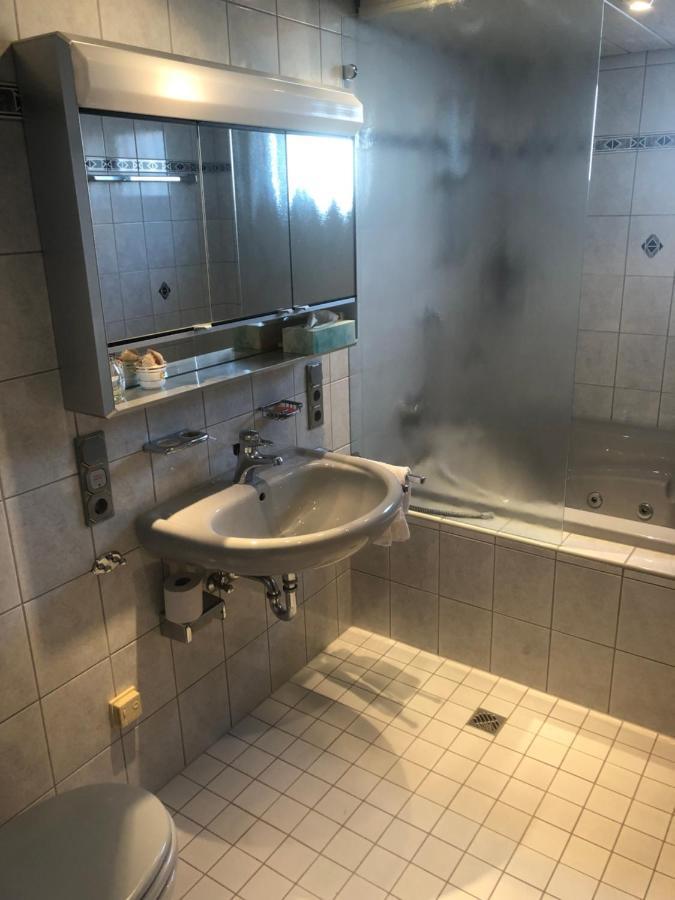 Ferienzimmer Viernheim- Work And Chill Екстериор снимка